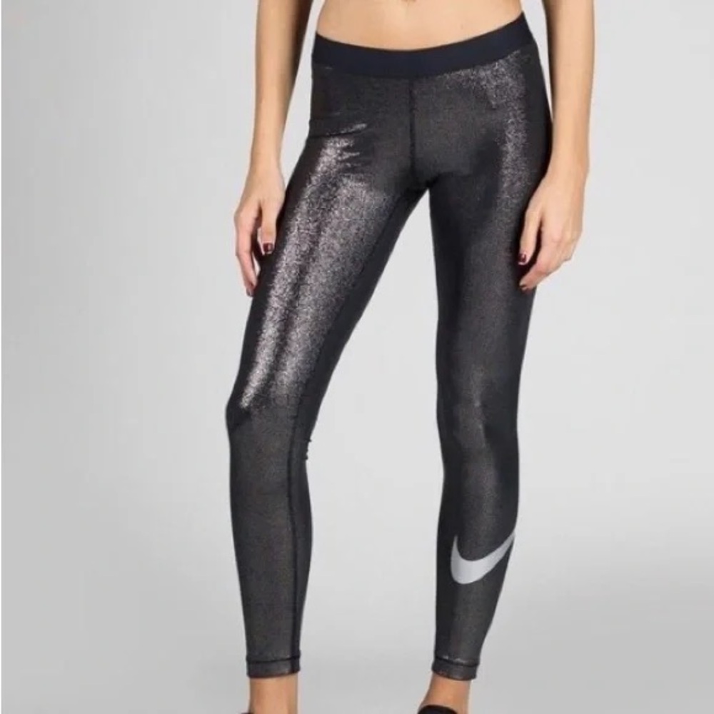 Women's Nike pro dri fit metallic silver leggings L